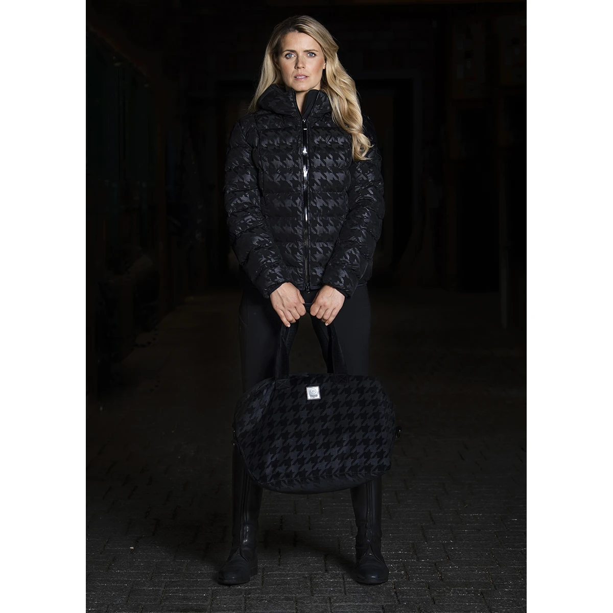 Tas Eskadron Essence Velvet Stamp Zwart 4 Tas Eskadron Essence Velvet Stamp Zwart - Afbeelding 2